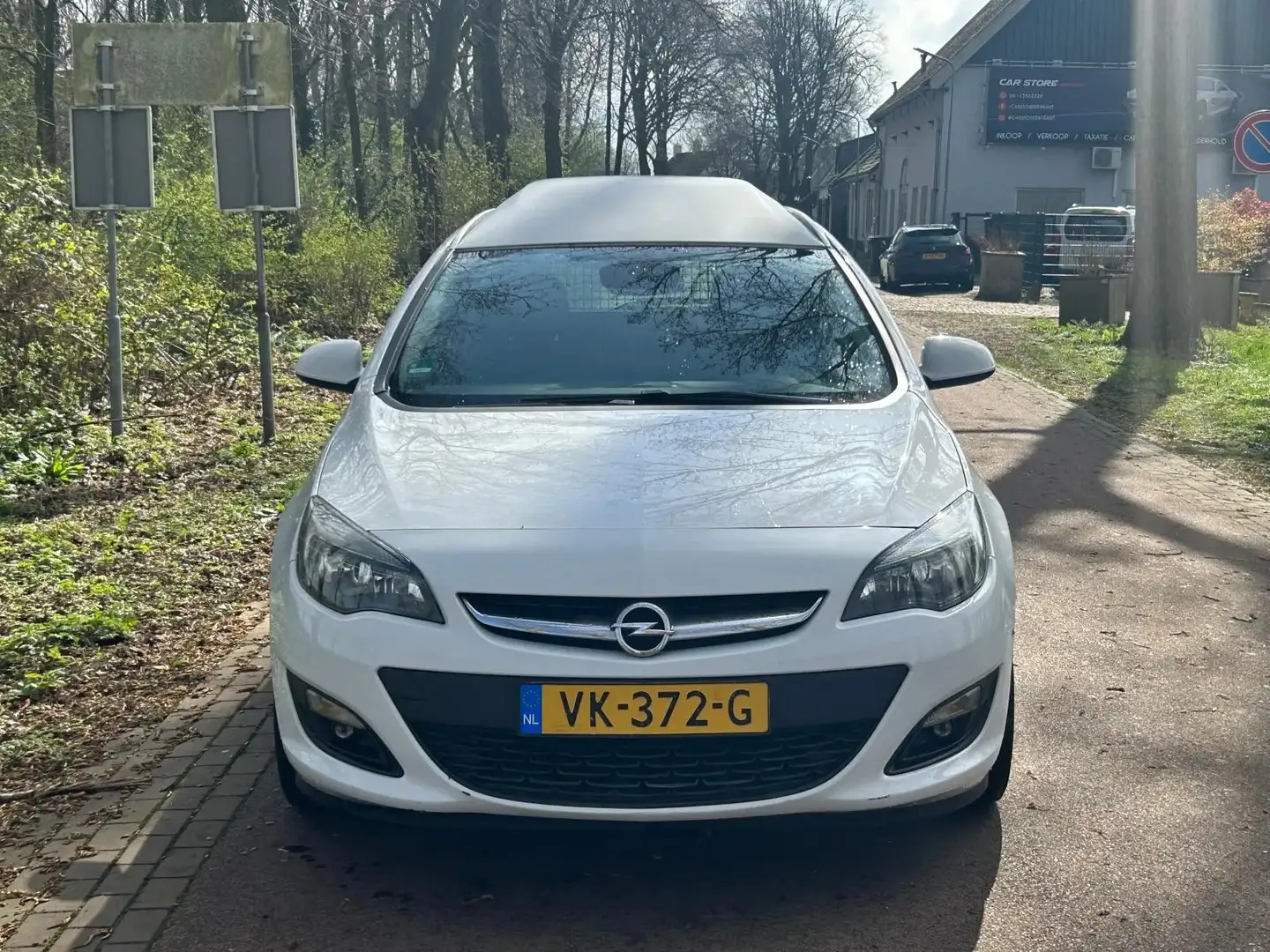 Opel Astra Sports Tourer 1.6 CDTi ecoFLEX Design Edition GRIJ Beyaz - 2