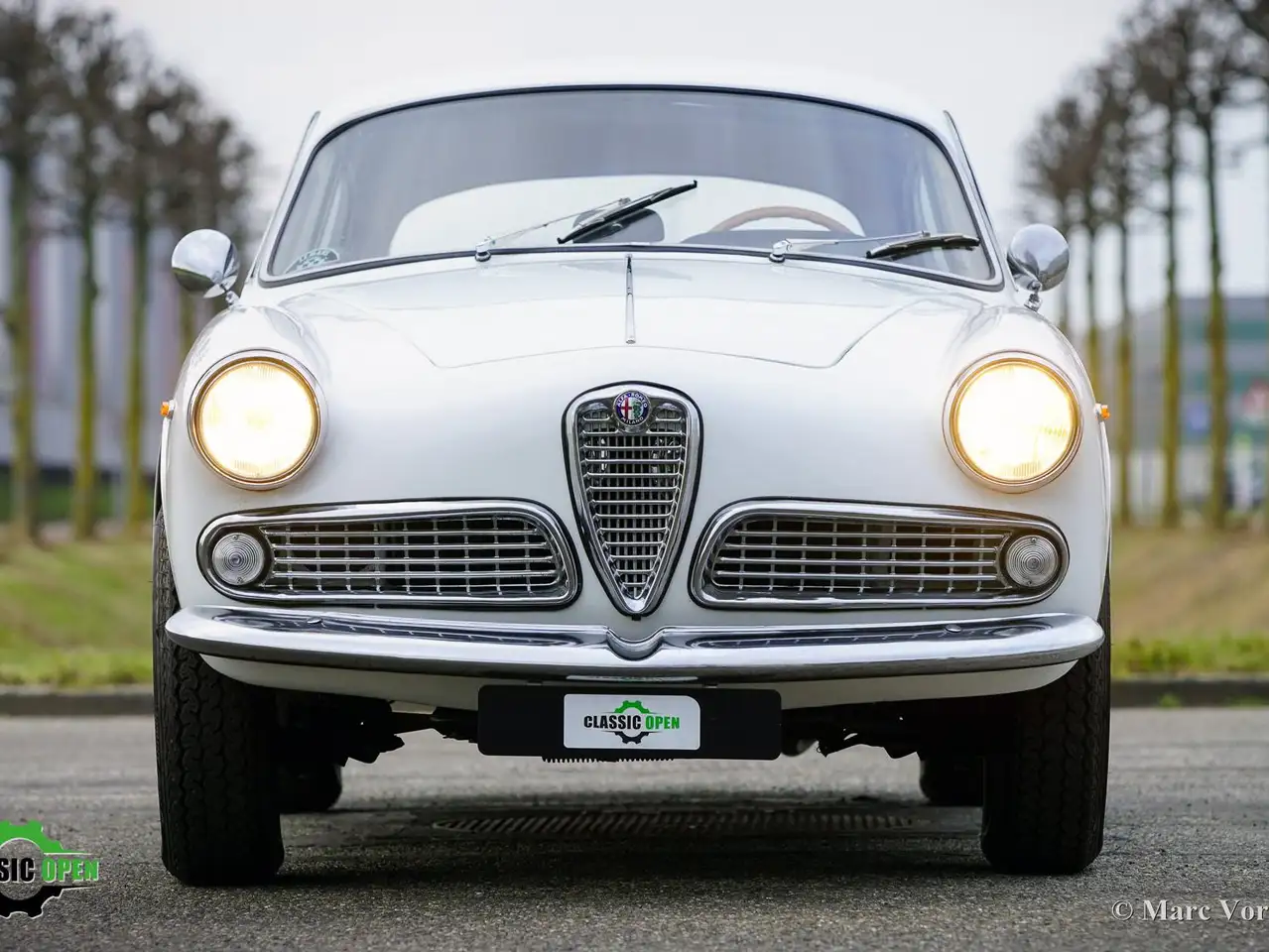 Alfa Romeo Giulia Sprint 1600, foto 2