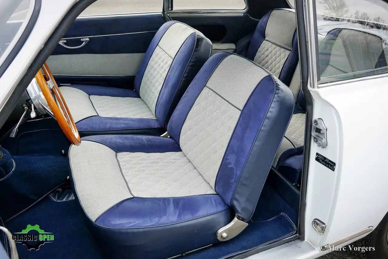 Alfa Romeo Giulia Sprint 1600, foto 12