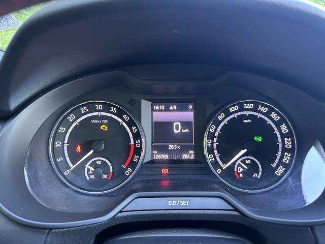 Skoda Octavia Combi 2.0 TDI (Green tec) DSG RS