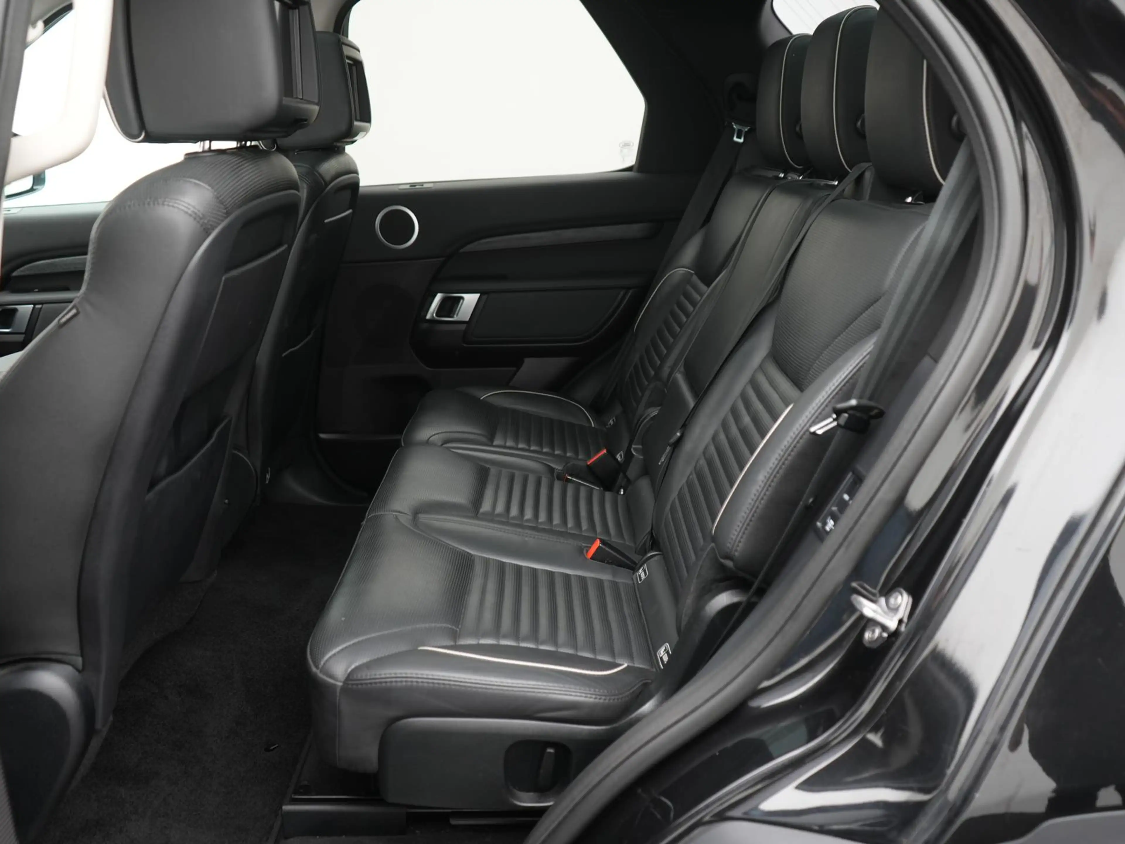 Land Rover Discovery HSE TD6,7P,PANO,LUFT,AHK,MEMO,MERIDIAN — photo 7