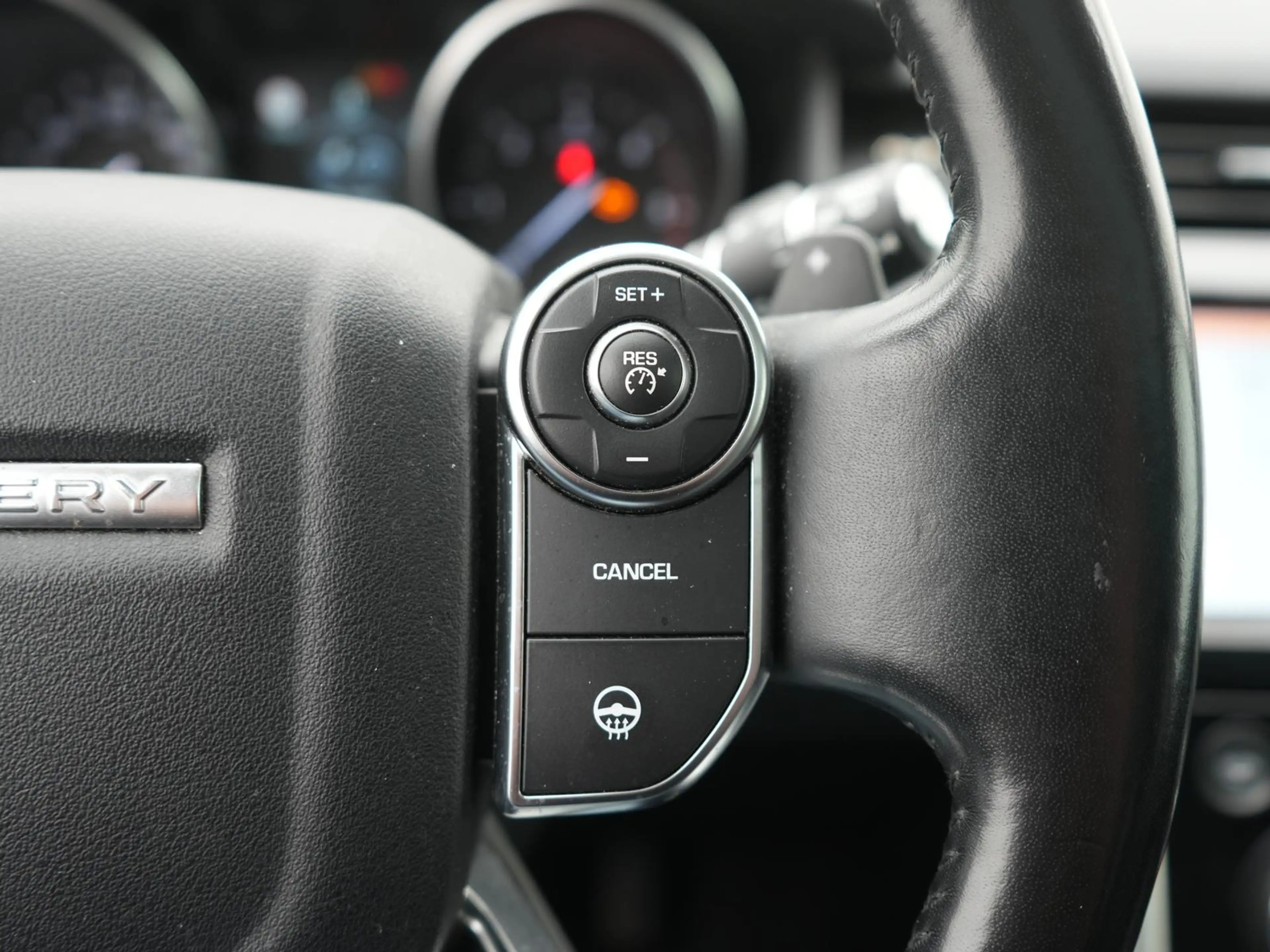 Land Rover Discovery HSE TD6,7P,PANO,LUFT,AHK,MEMO,MERIDIAN — photo 13