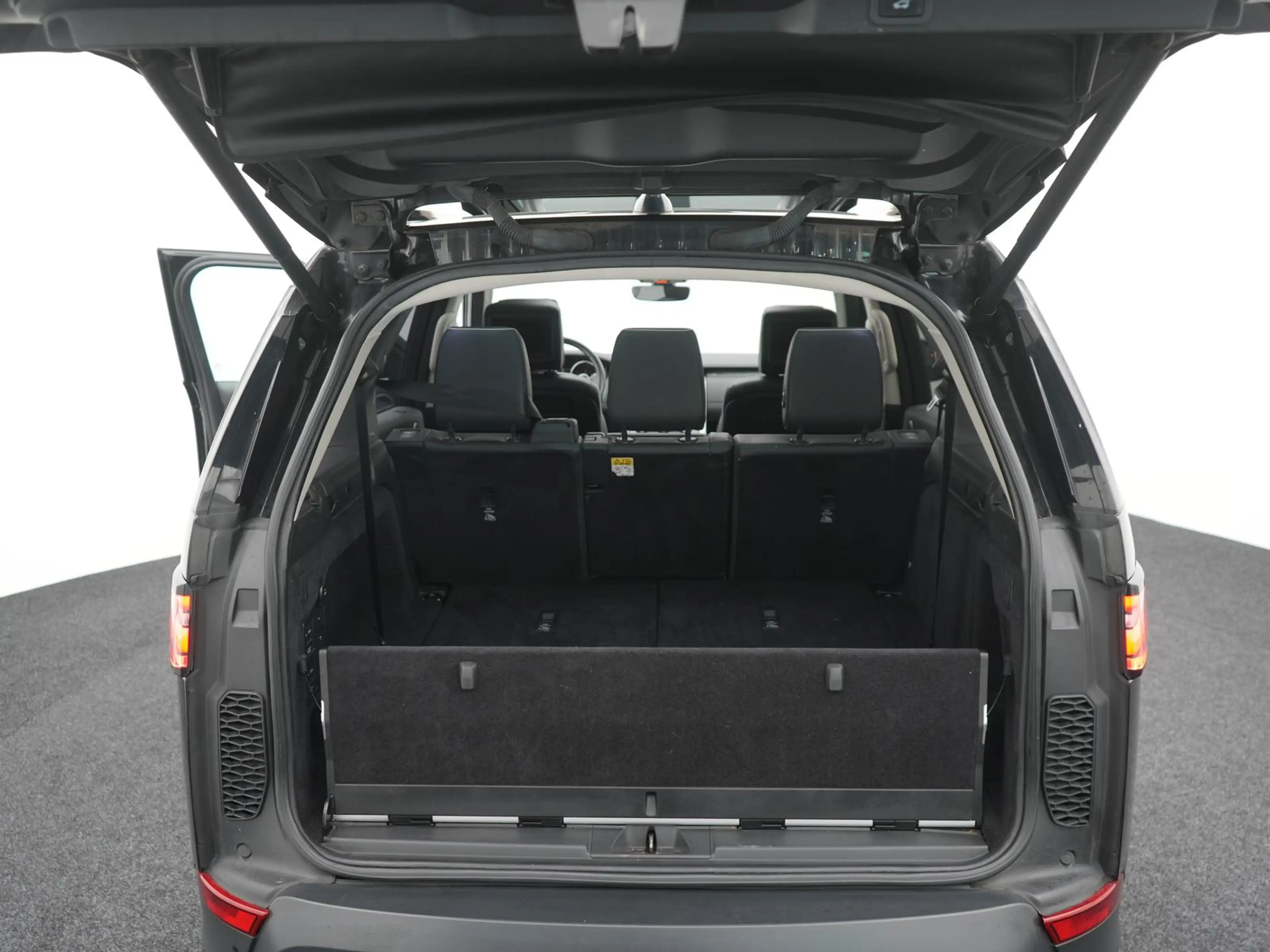 Land Rover Discovery HSE TD6,7P,PANO,LUFT,AHK,MEMO,MERIDIAN — photo 9