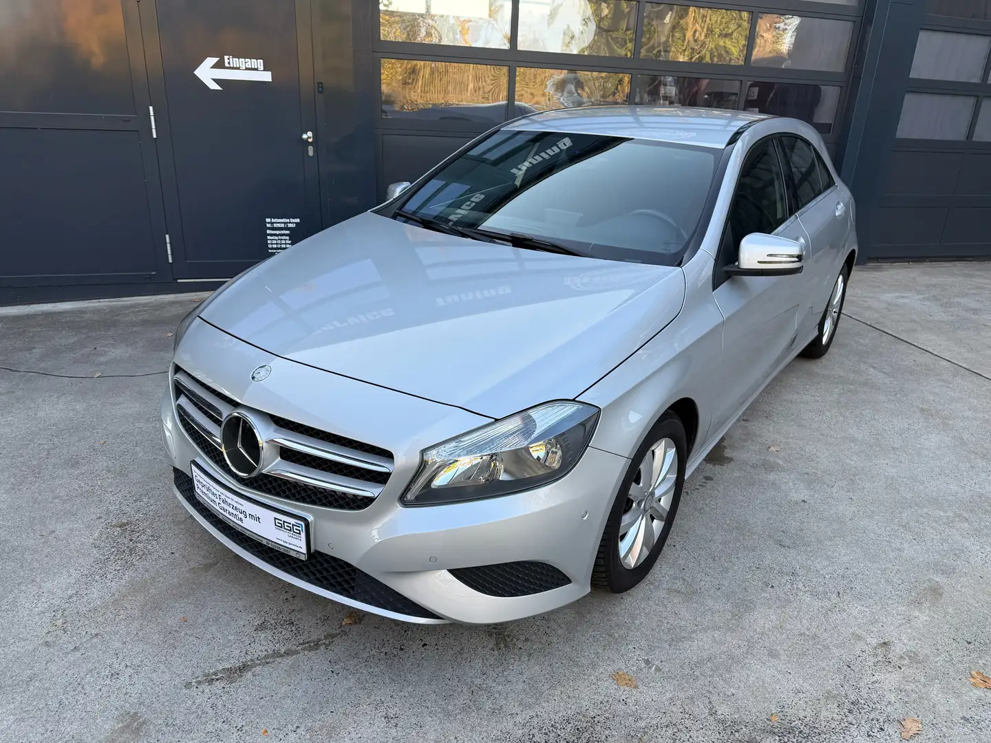 Mercedes-Benz A 180 A 180 GARANTIE TOP ZUSTAND INSP. TÜV NEU Grau - 2