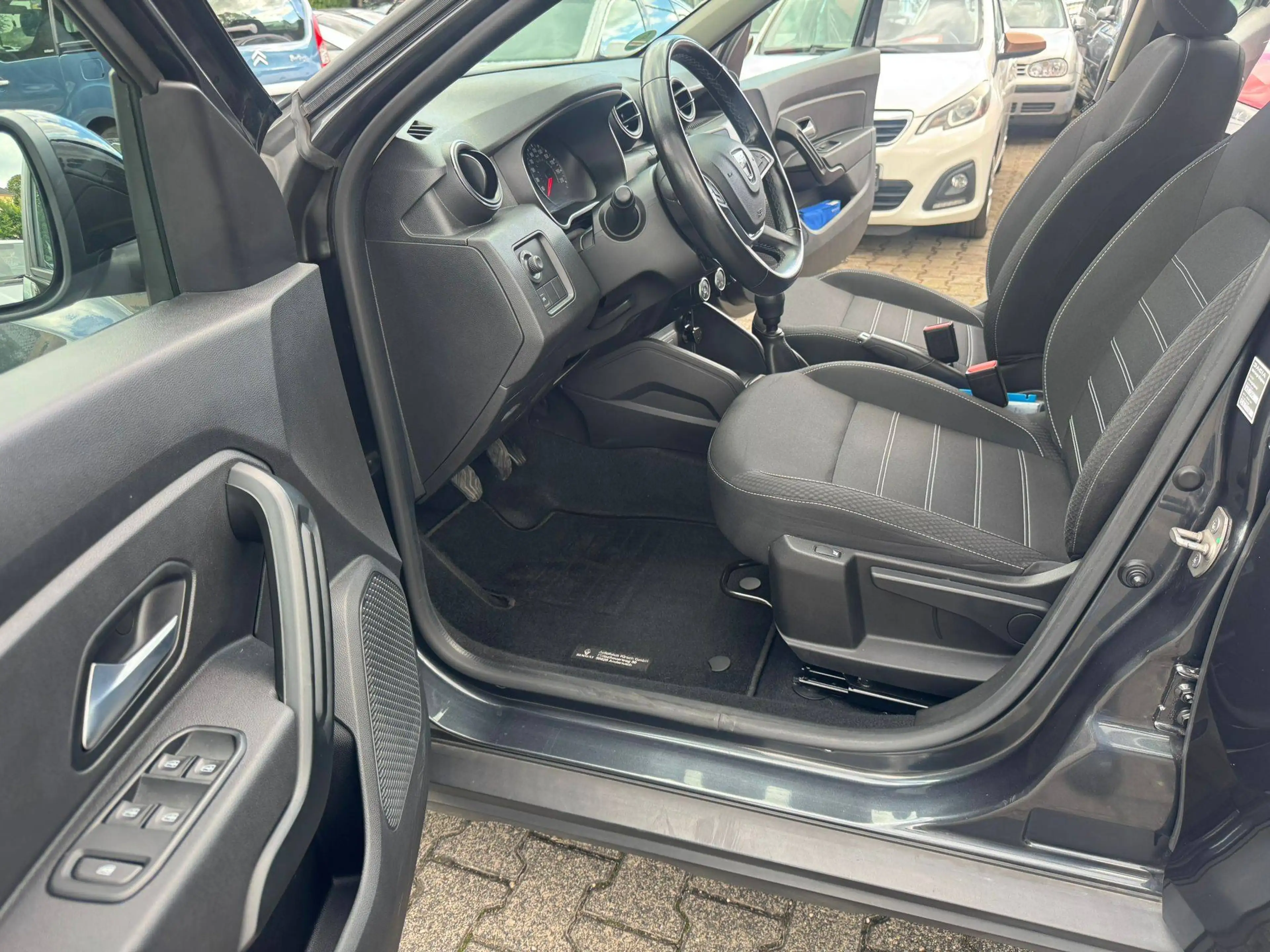 Dacia Duster Comfort*Tüv*Insp*Garantie*Gas LPG* — photo 7