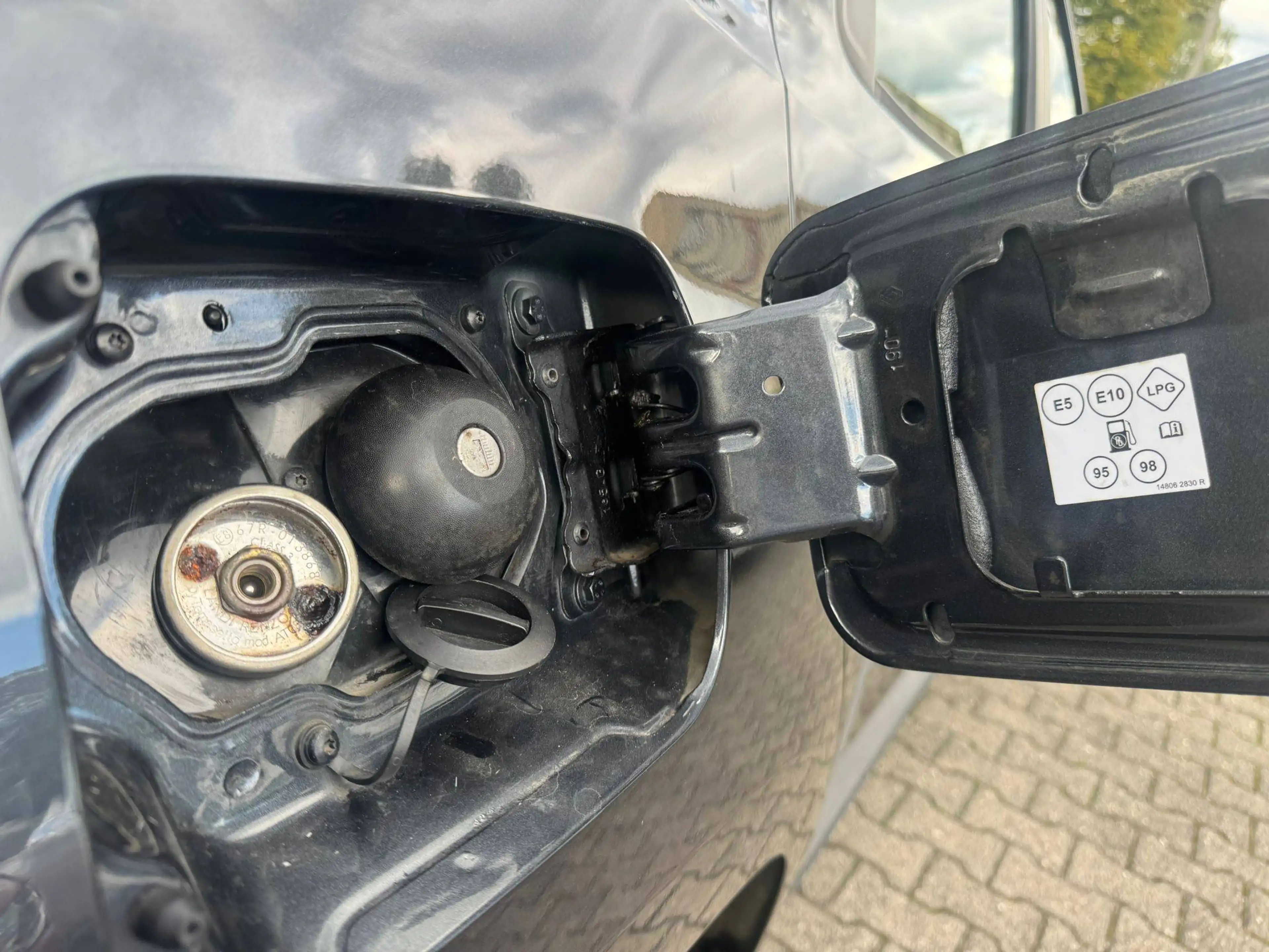 Dacia Duster Comfort*Tüv*Insp*Garantie*Gas LPG* — photo 10