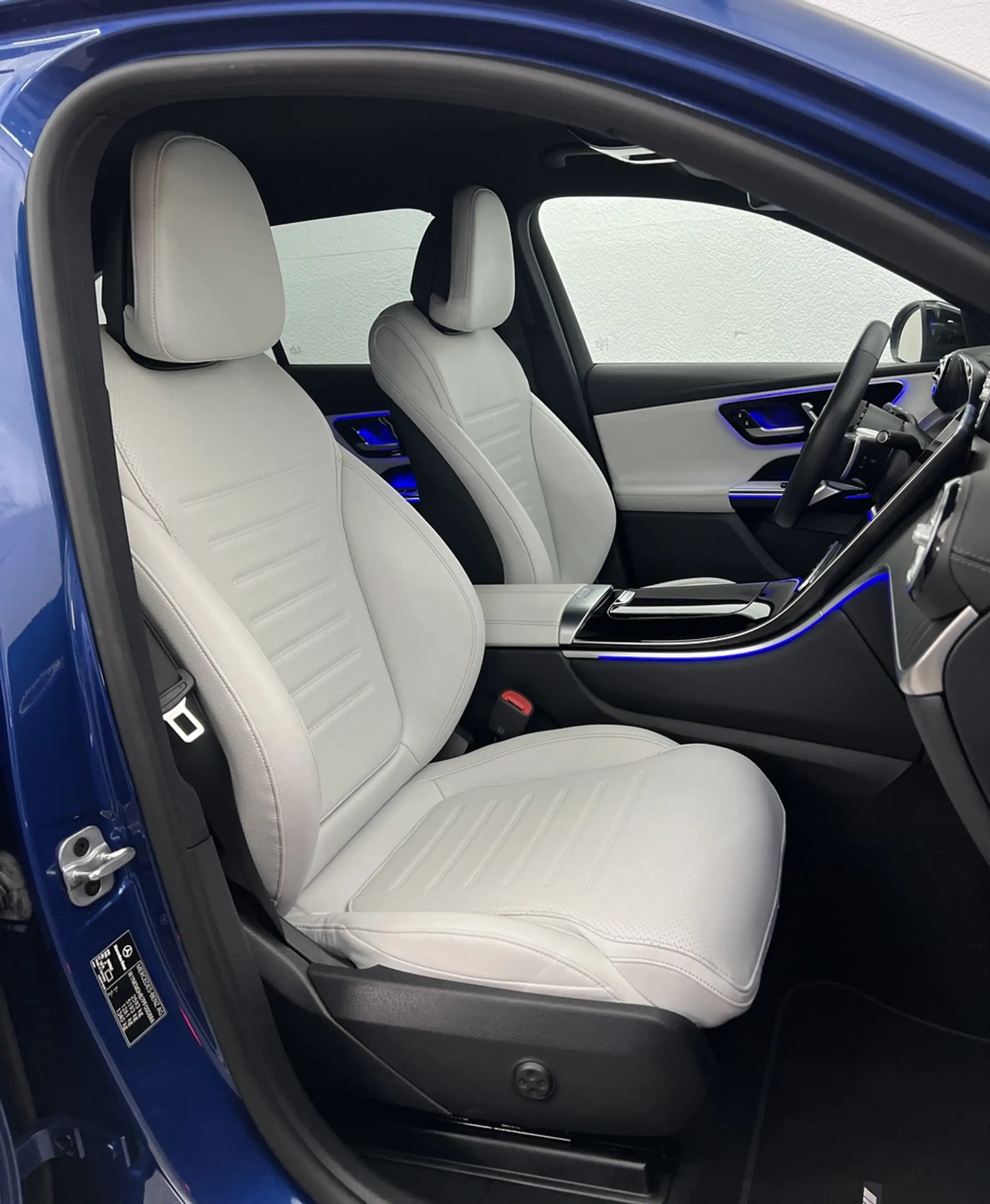 Mercedes-Benz GLC 300 d 4M AMG PREMIUM NIGHT AIRMATIC+DIGITAL+ — photo 8