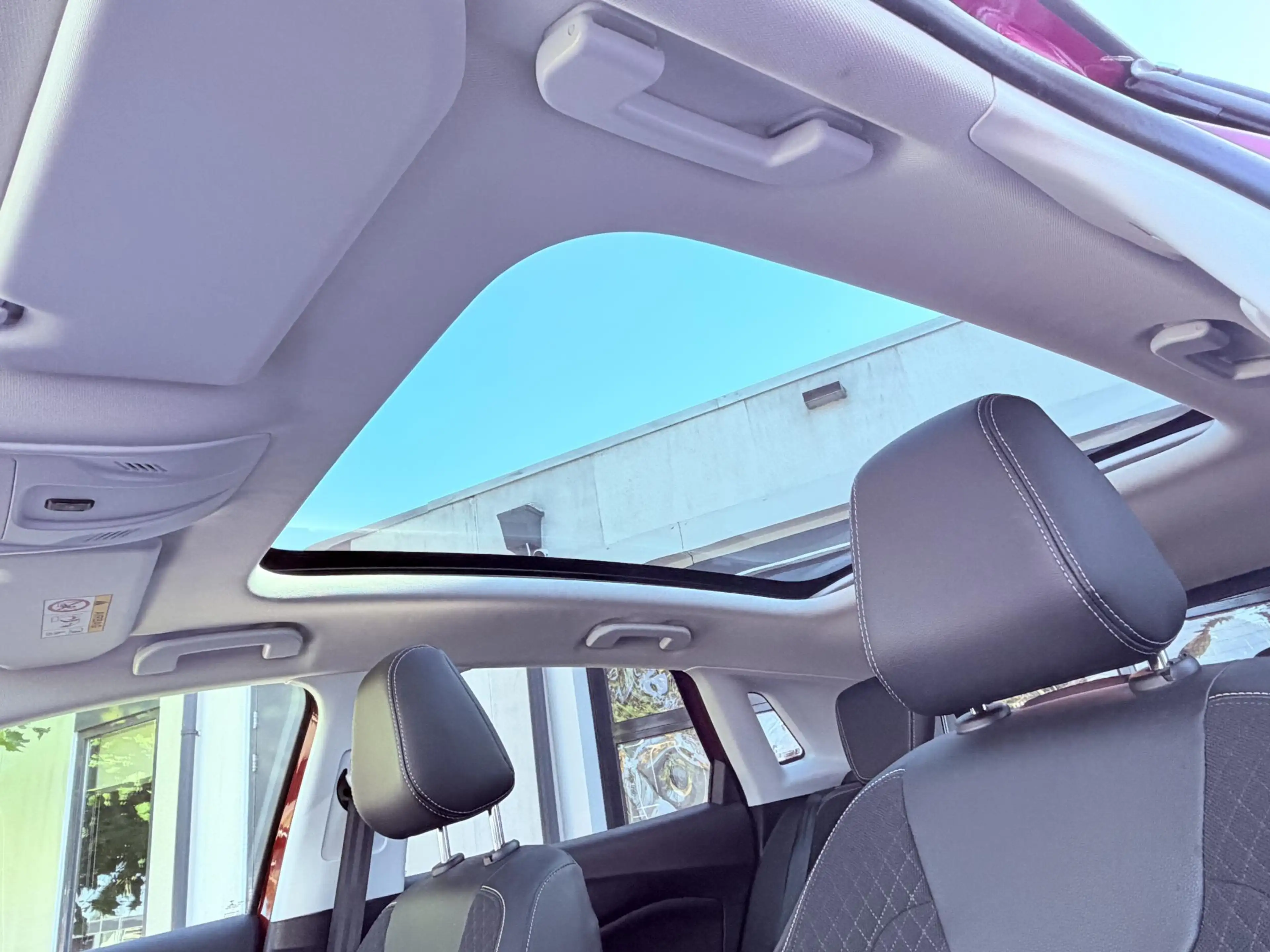 Opel Grandland X 1.2 Turbo Ultimate — photo 24