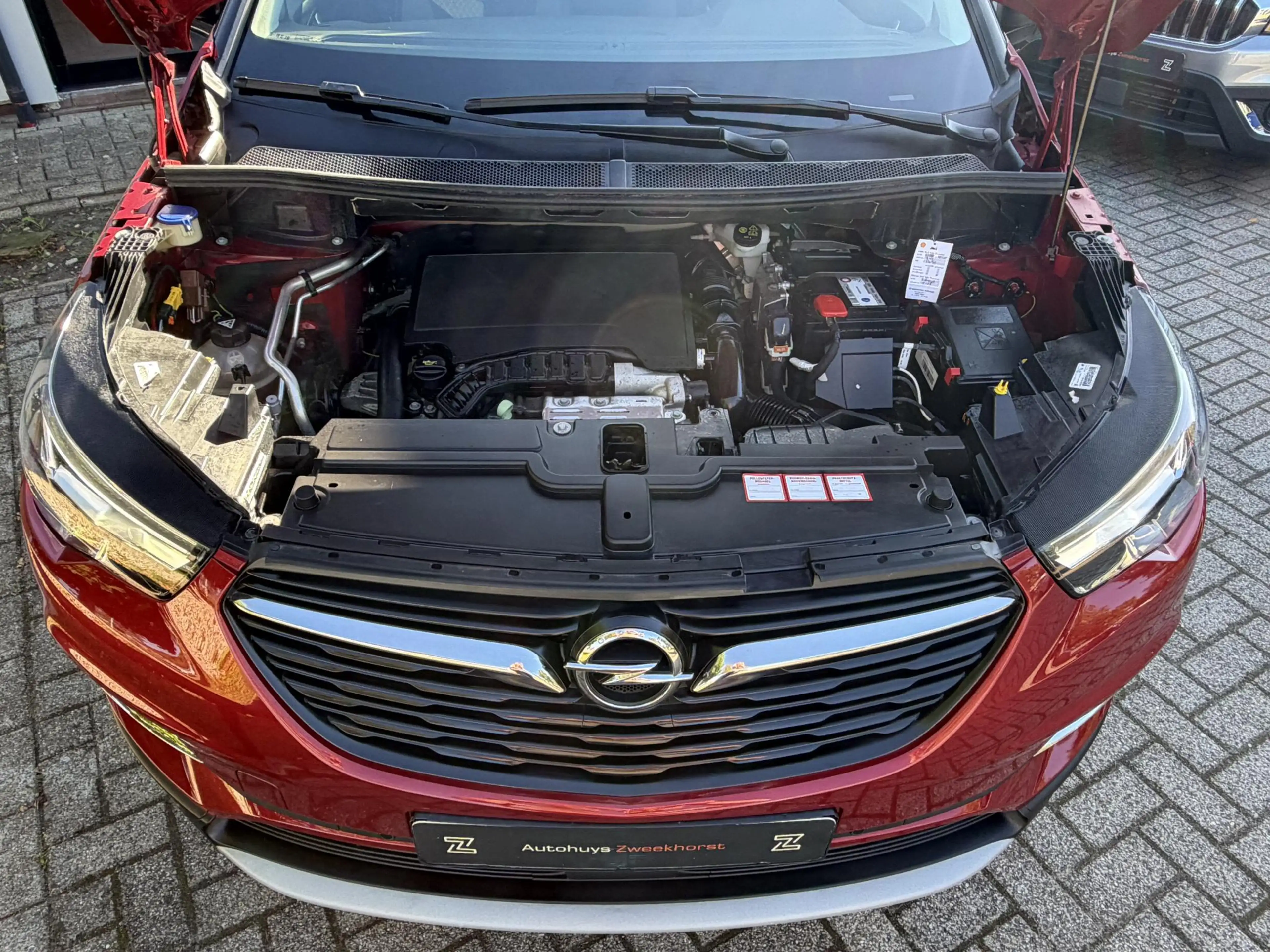 Opel Grandland X 1.2 Turbo Ultimate — photo 21