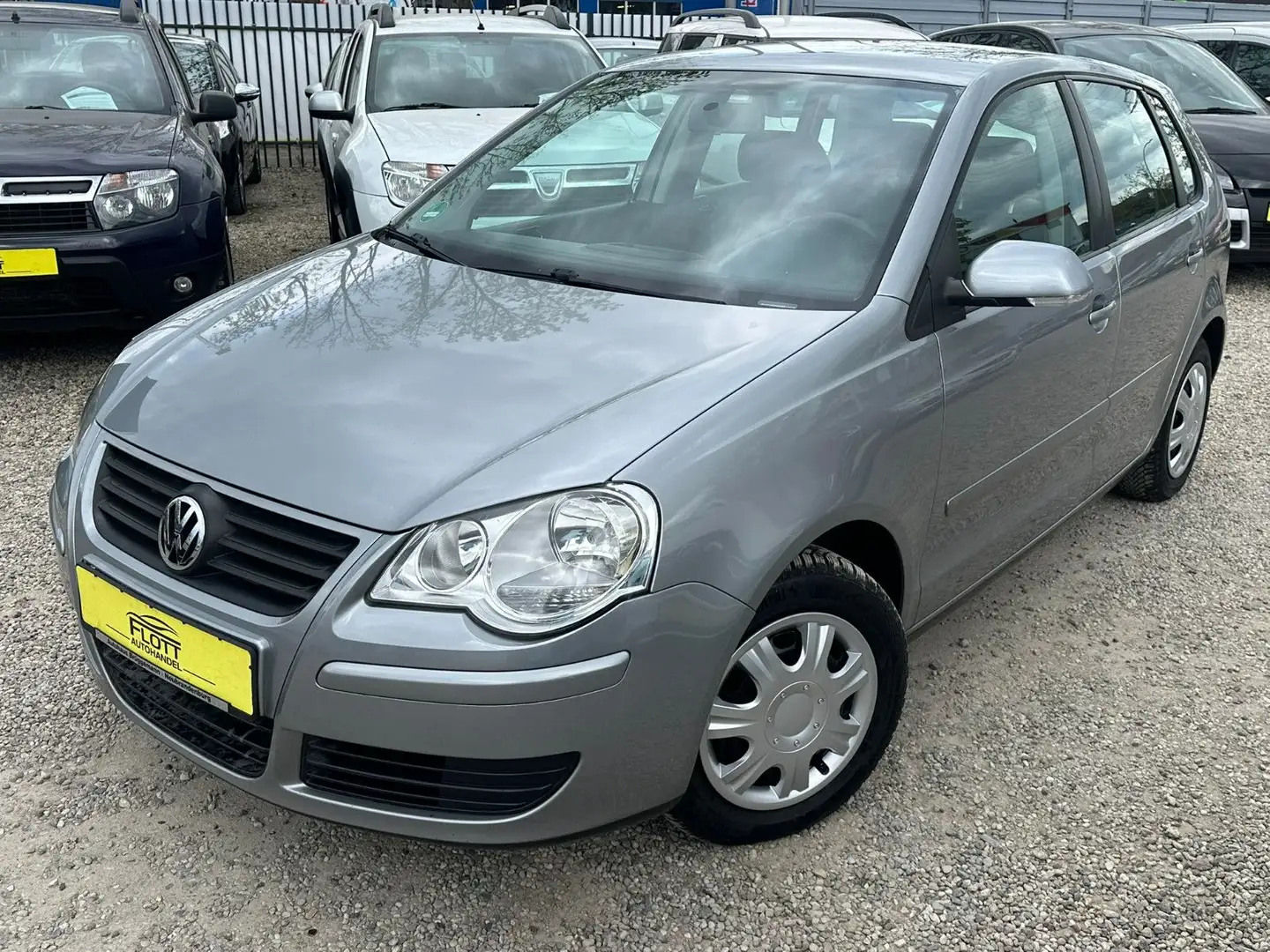 Volkswagen Polo IV United*59258km*Klima*2.HD*TÜV NEU Schwarz - 2
