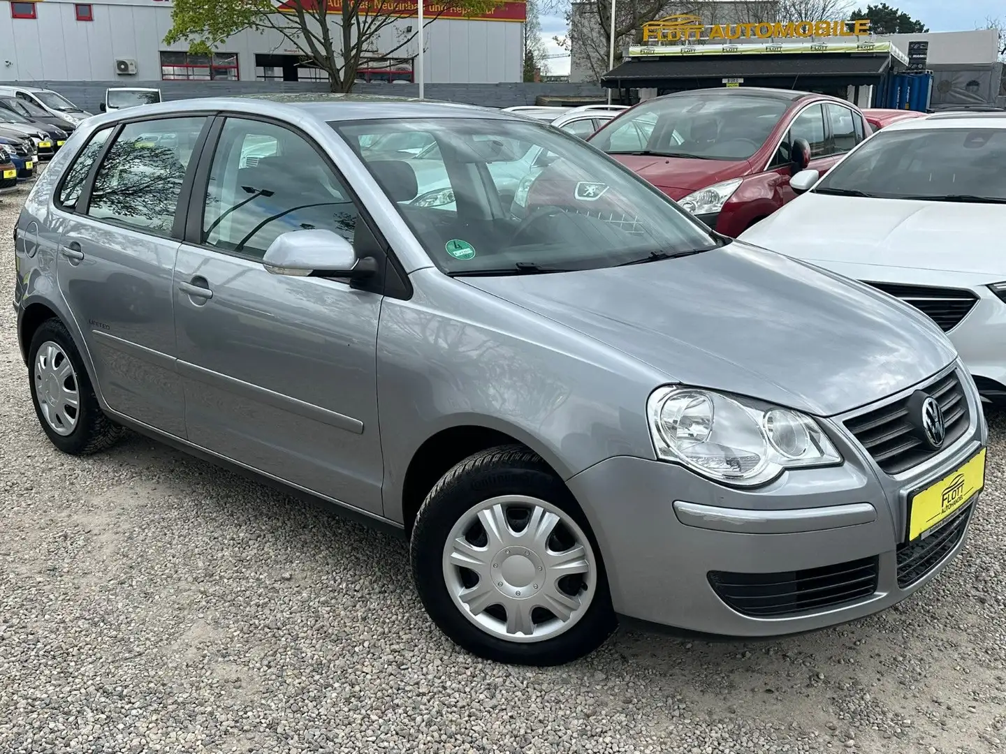Volkswagen Polo IV United*59258km*Klima*2.HD*TÜV NEU Schwarz - 1