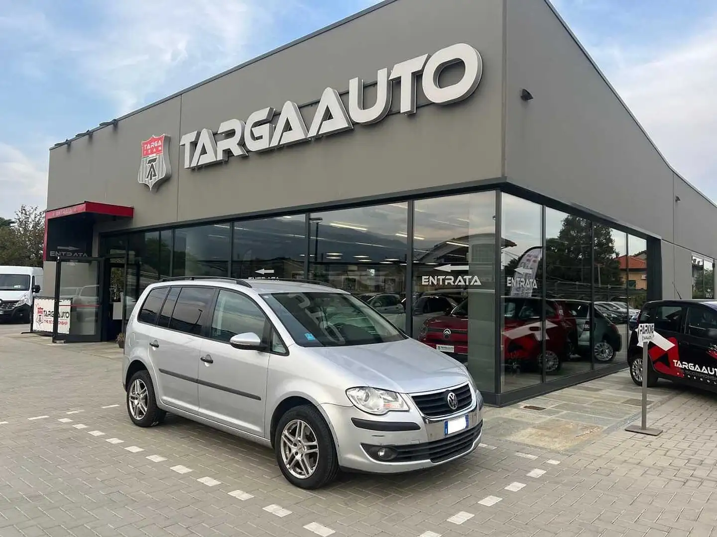 Volkswagen Touran 1.4 TSI Comfortline EcoFuel Zilver - 1