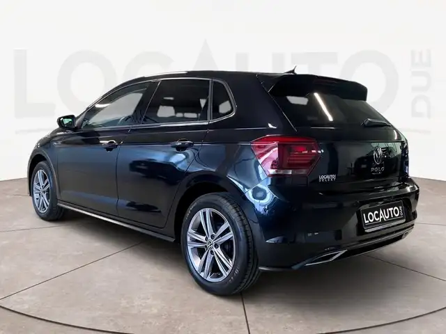 Volkswagen Polo view 5
