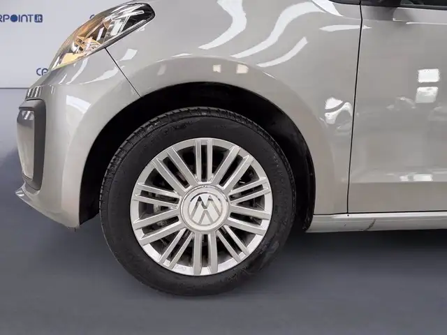 Volkswagen Up! view 15