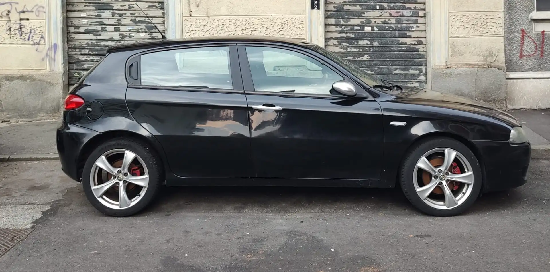 Alfa Romeo 147 5p 1.9 jtd mjt Exclusive 150cv - 1