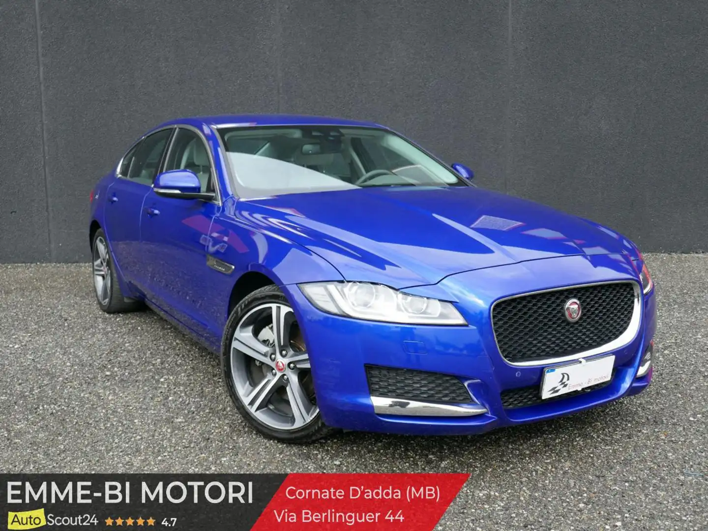 Jaguar XF 2.0 D 180 CV AWD aut. Prestige Azul - 2