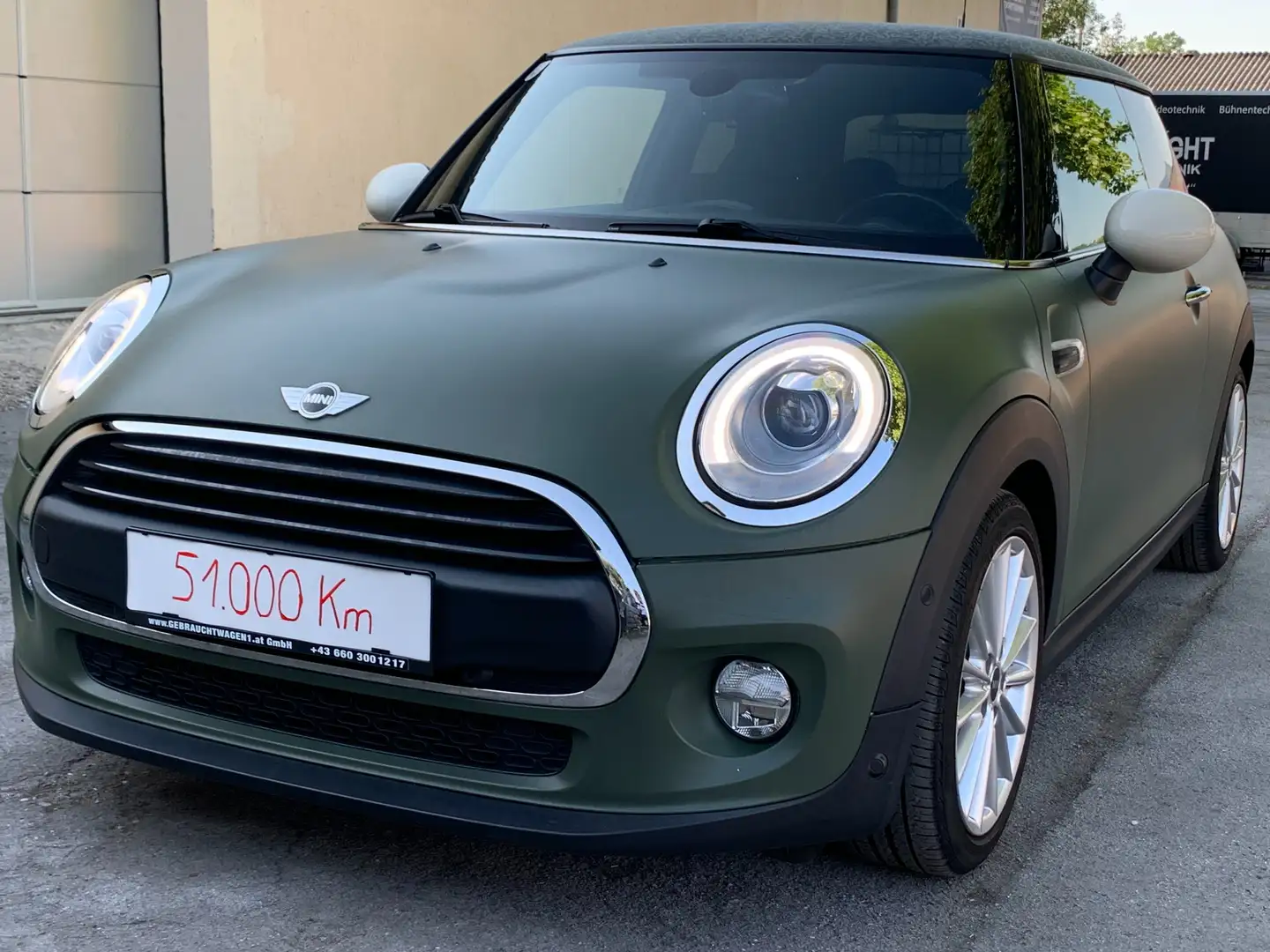 MINI One Chili, sensationelle Optik, wenig Km sehr gepflegt Grün - 2