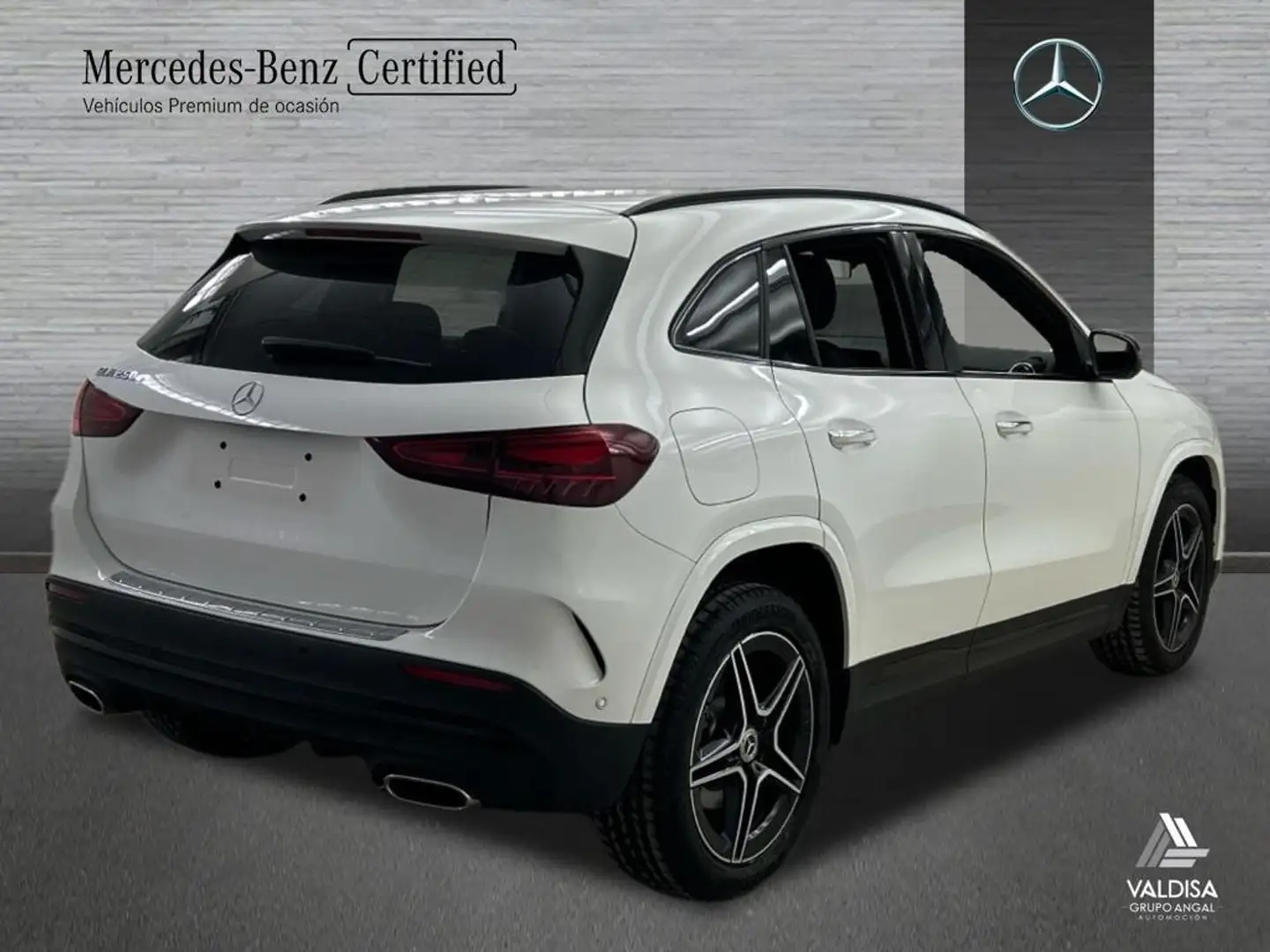 Mercedes-Benz GLA 250 250e - 2