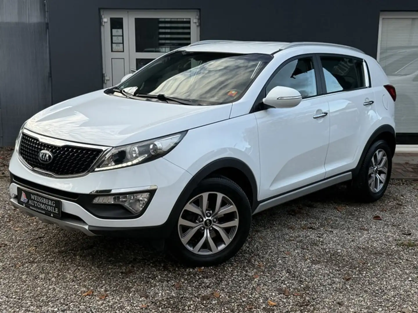 Kia Sportage Klima,PDC,1.HAND Vision 2WD Weiß - 1