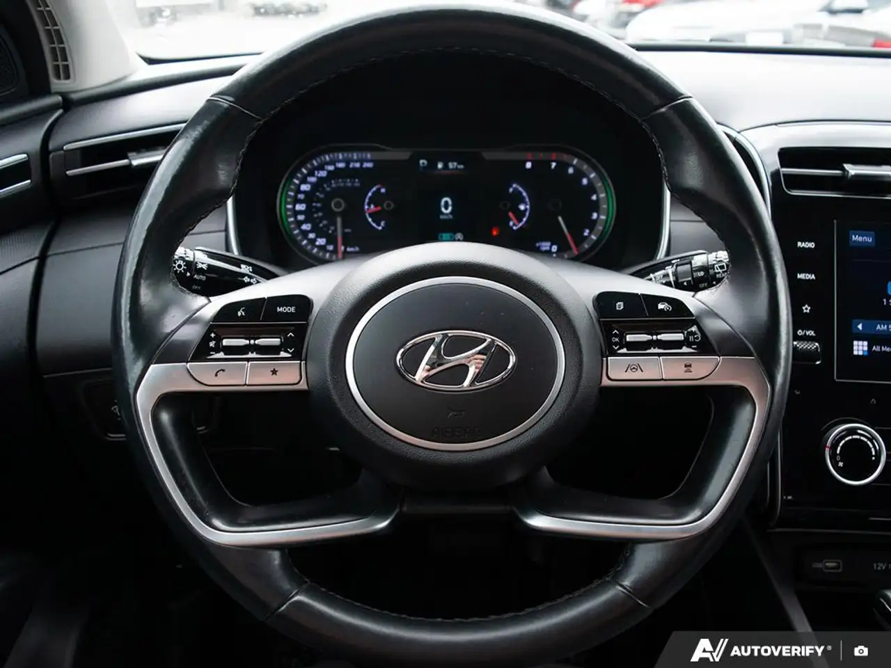 Hyundai TUCSON снимка Hyundai TUCSON