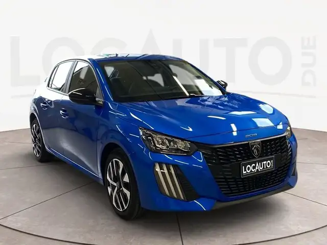 Peugeot 208 view 3