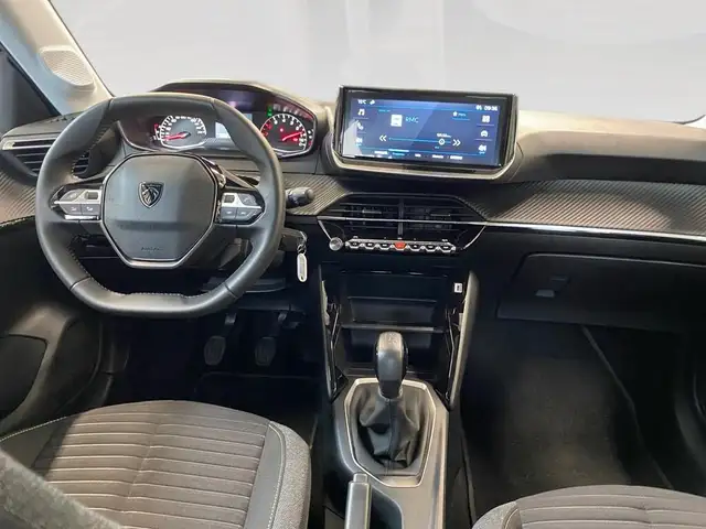 Peugeot 208 view 6