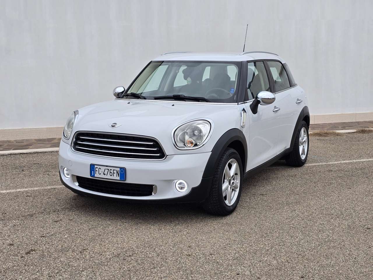 MINI Cooper D Countryman 1.6 Diesel 90 cv km 58.000 ORIGINALI DIMOSTRABILI