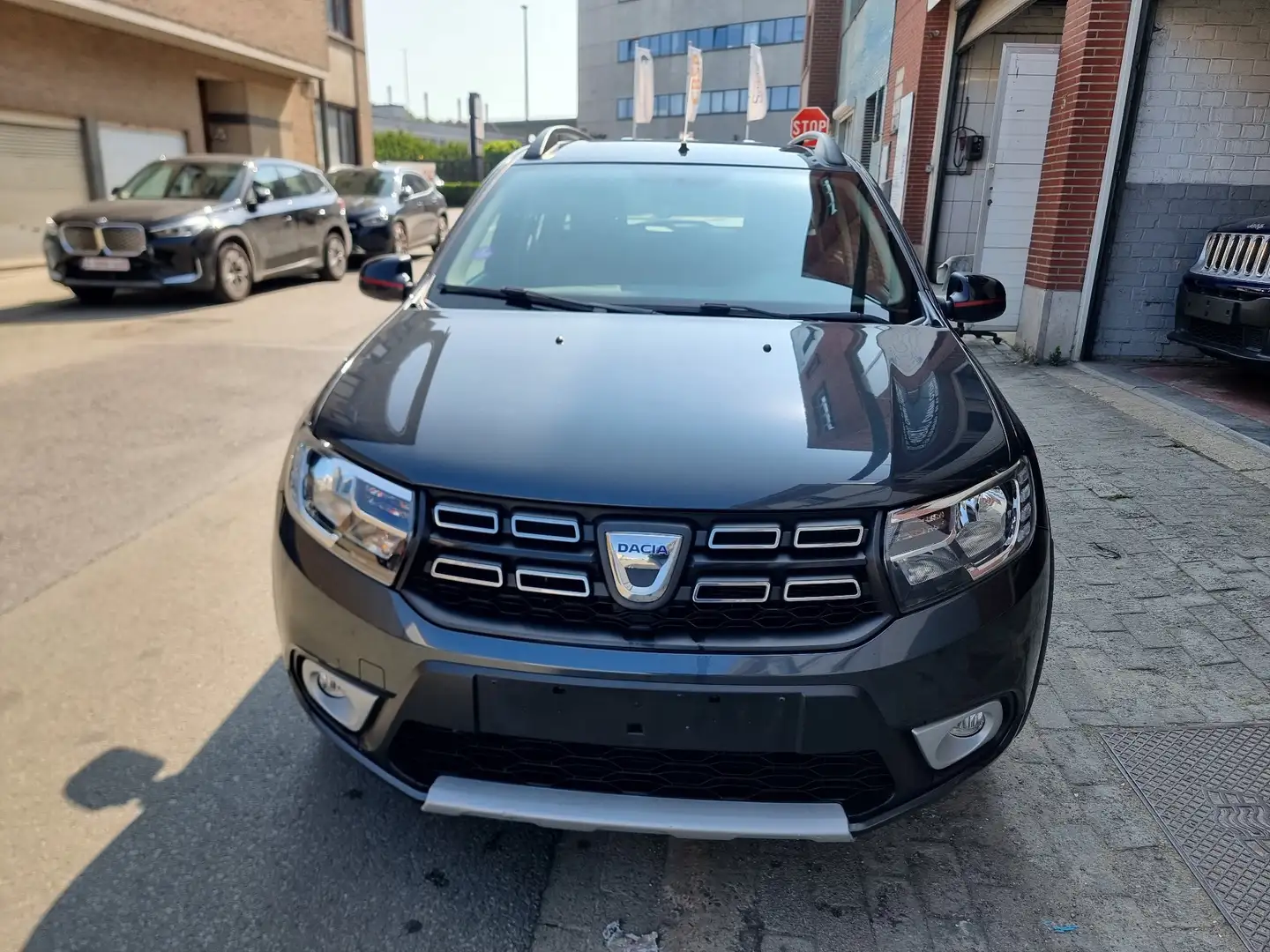 Dacia Logan MCV stepwayTCe90 techroad et 1an de garantie - 1