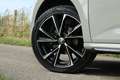 Skoda Kamiq 1.0 TSI Monte Carlo / 110PK! / ACC / Pano / Carpla Grijs - thumbnail 11