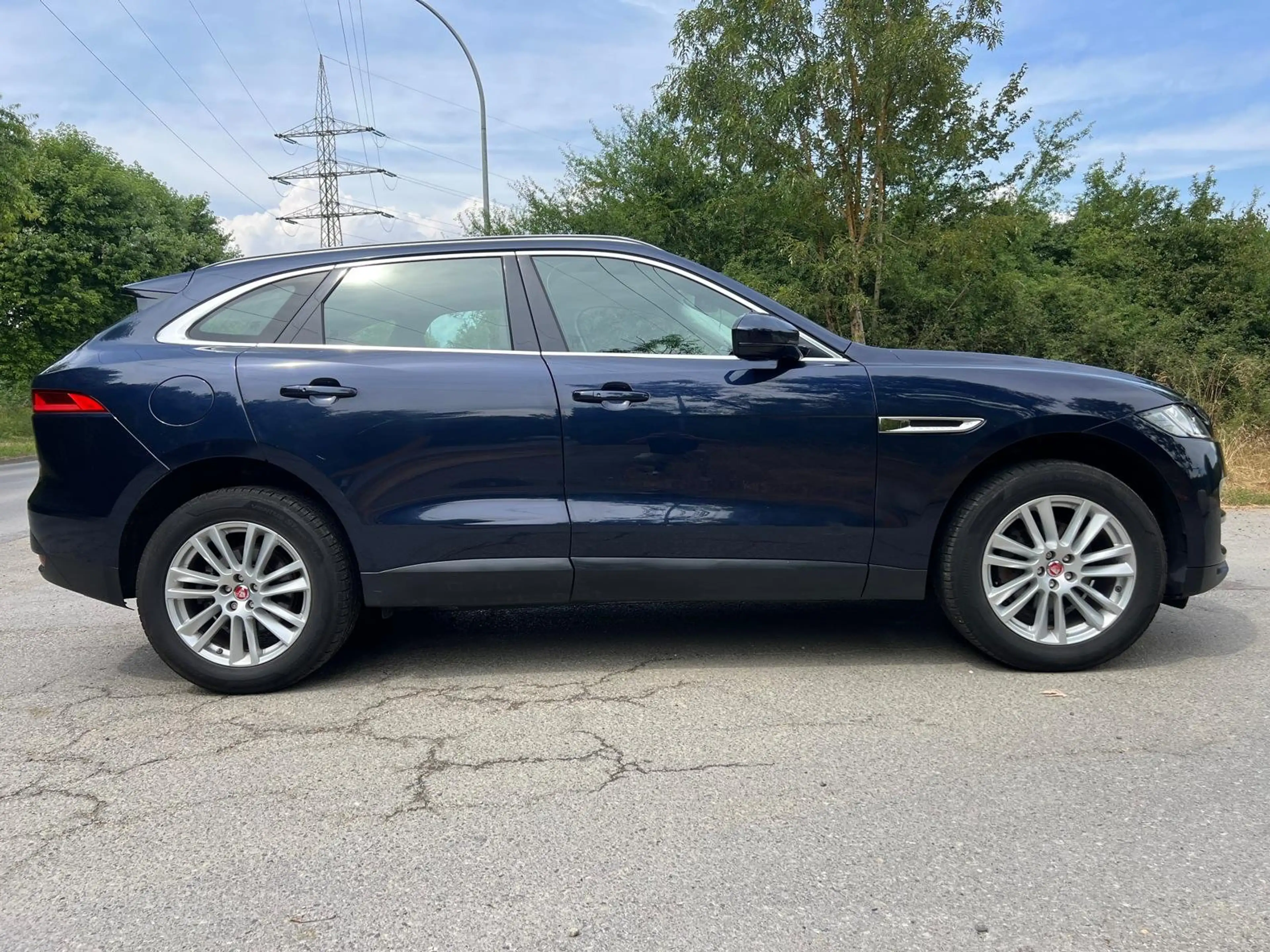 Jaguar F-Pace 20d AWD Aut. Prestige Navi Camera Jante Cuir — photo 7