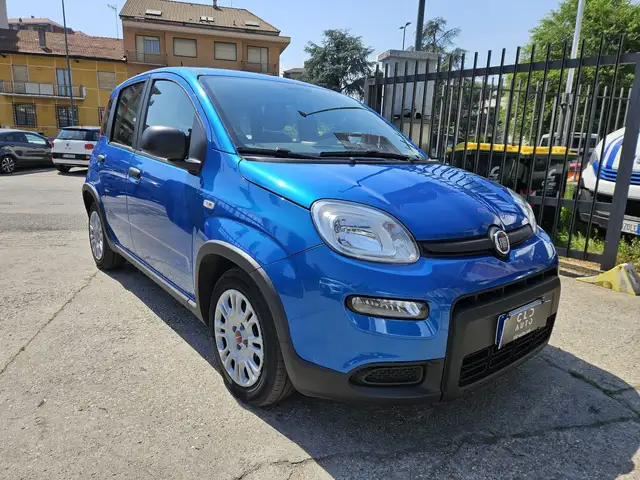Fiat Panda view 3