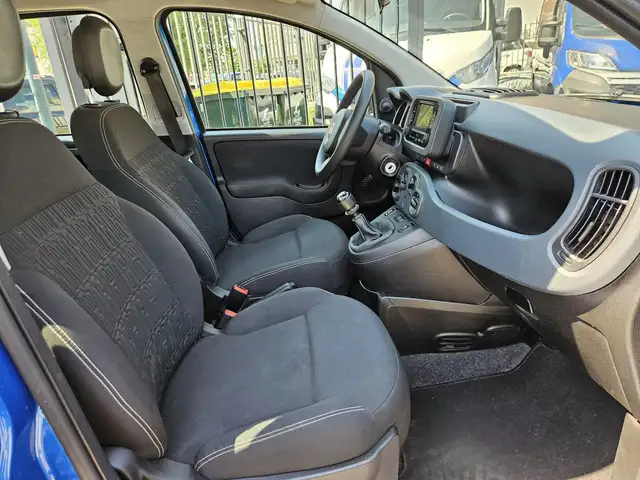 Fiat Panda view 12