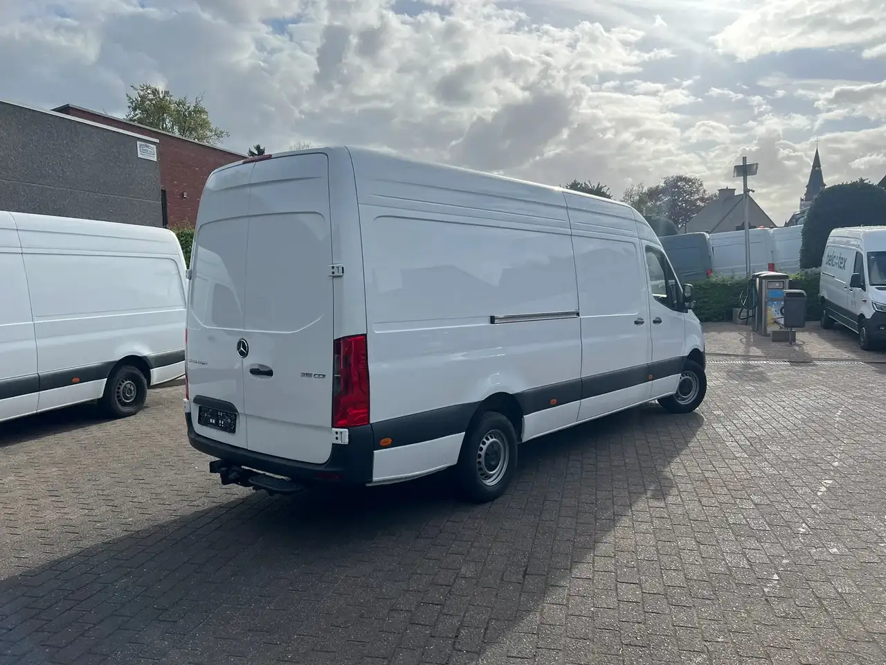 Mercedes-Benz Sprinter 315 L3H2 RWD MAN (35.000€ex.) — foto 5