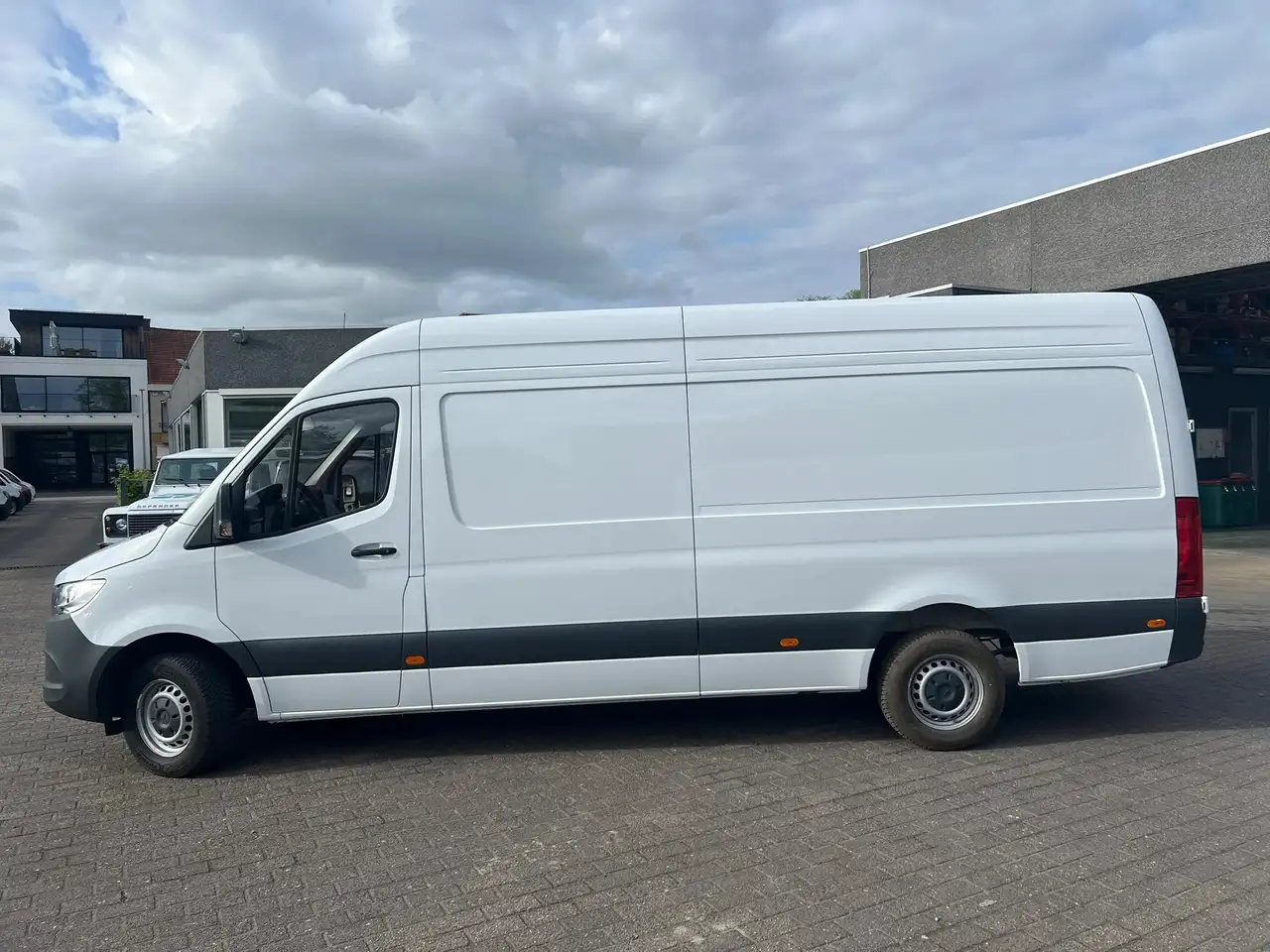 Mercedes-Benz Sprinter 315 L3H2 RWD MAN (35.000€ex.) — foto 8