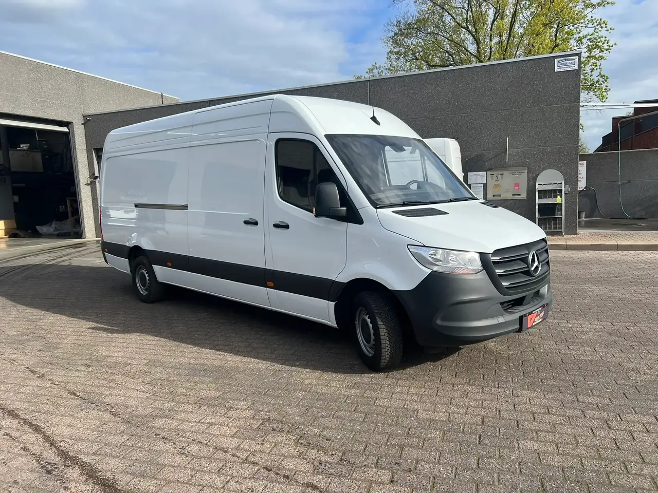 Mercedes-Benz Sprinter 315 L3H2 RWD MAN (35.000€ex.) — foto 3
