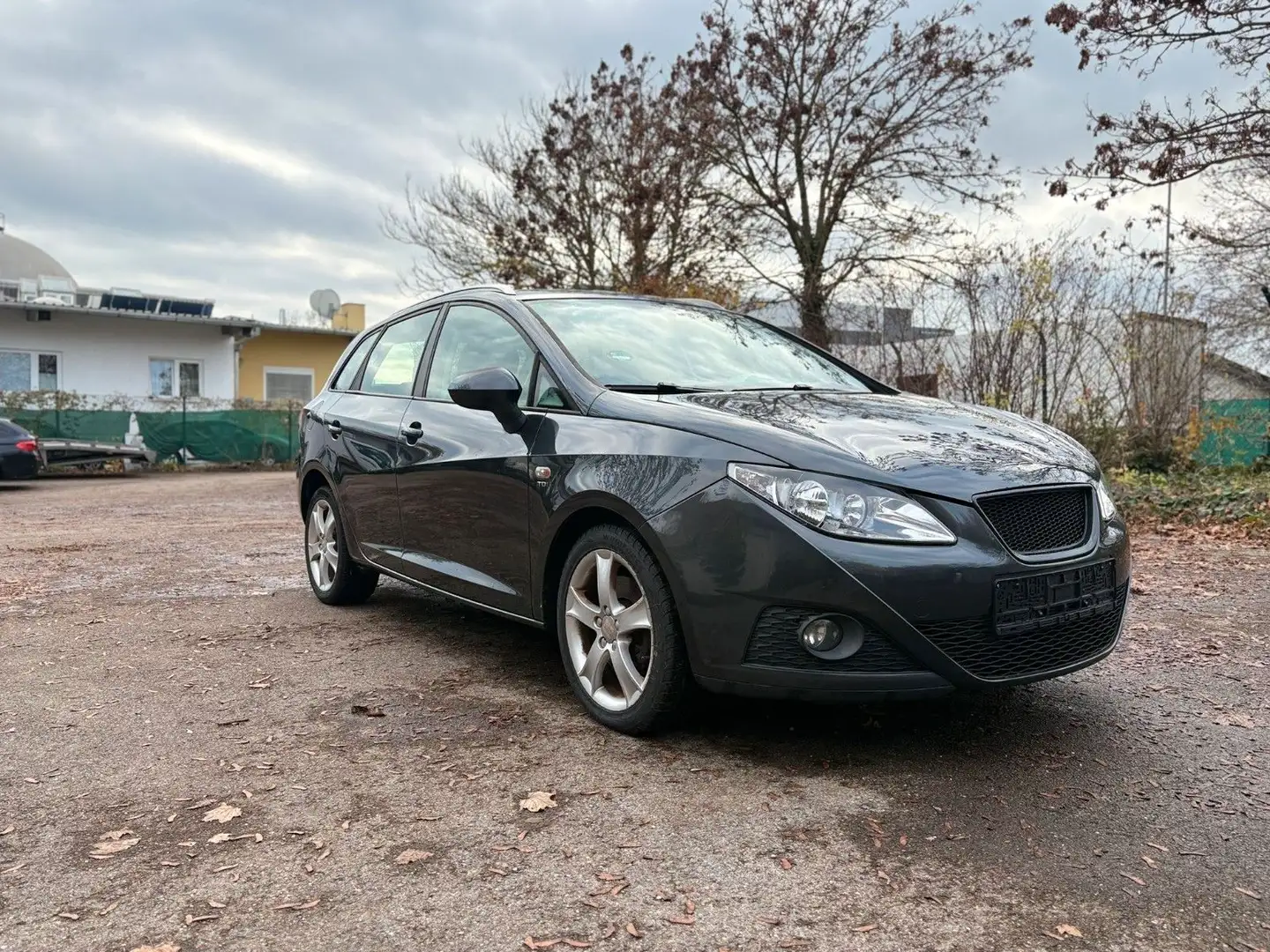 SEAT Ibiza ST Style Gris - 1
