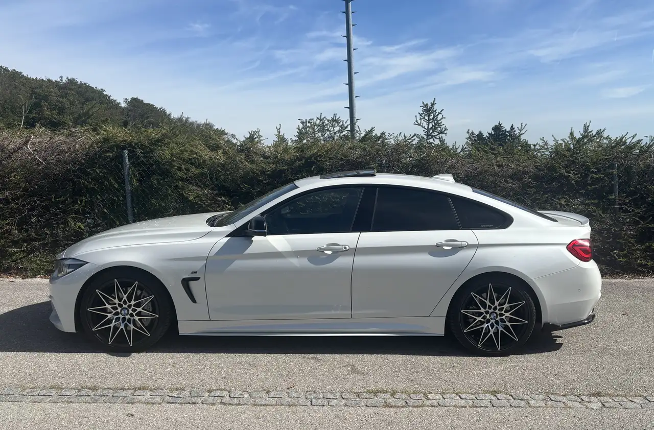 BMW 440