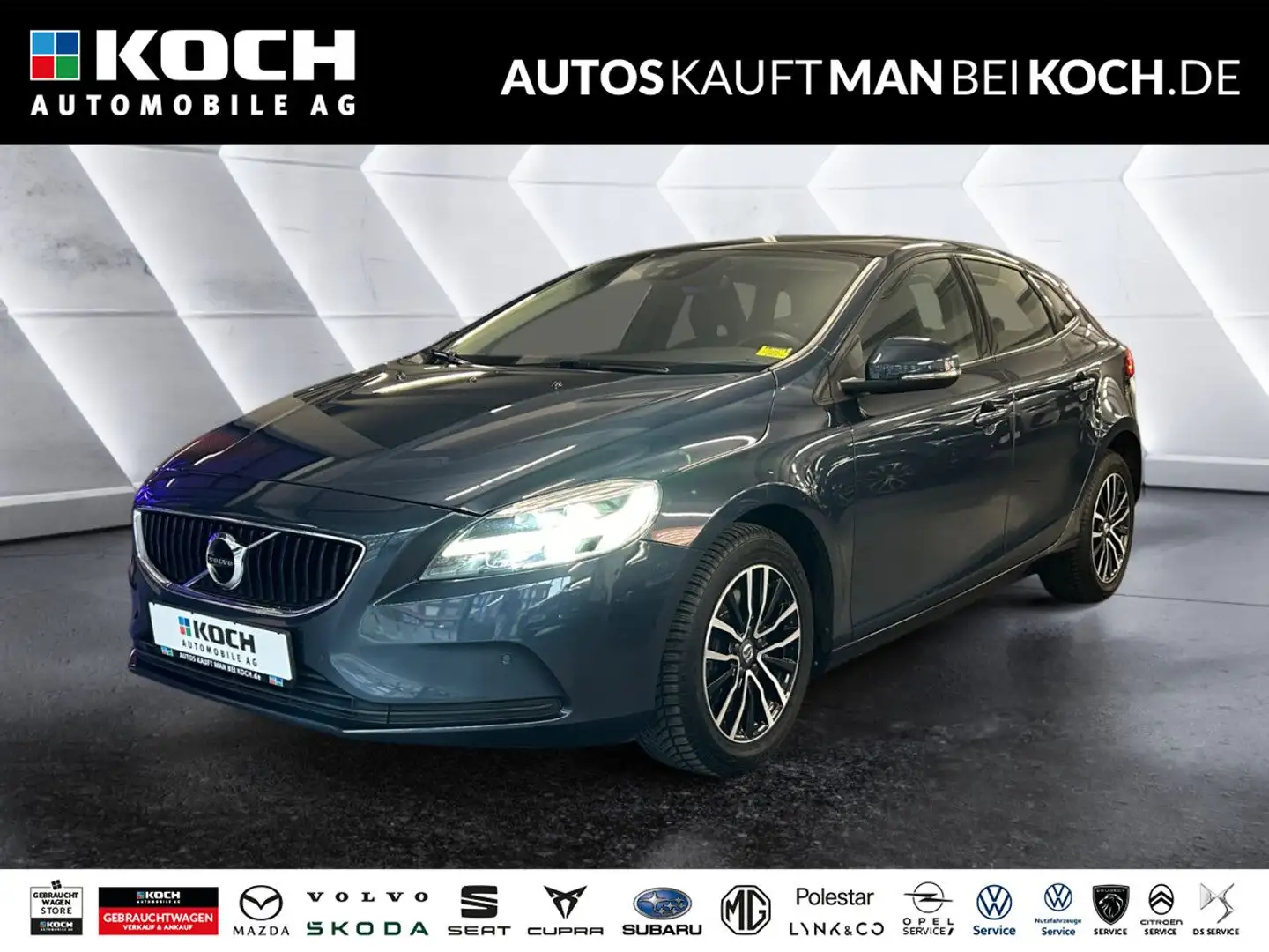 Volvo V40 T2 Momentum Autom BLIS LED NAVI PANO SHZ PDC Blau - 1