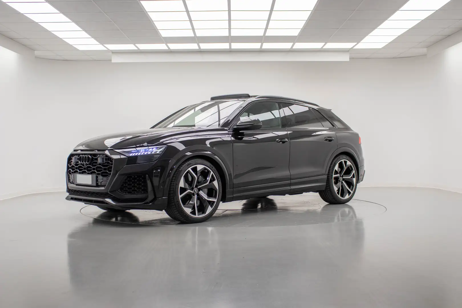 Audi Q8 RS Q8 TFSI V8 quattro tiptronic Noir - 1