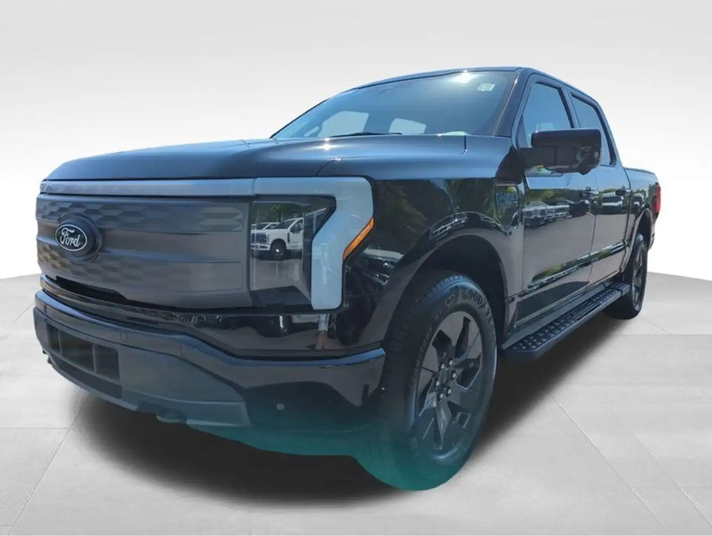 Ford F 150 Lightning Lariat, neuwertig, große Batterie! Fekete - 1