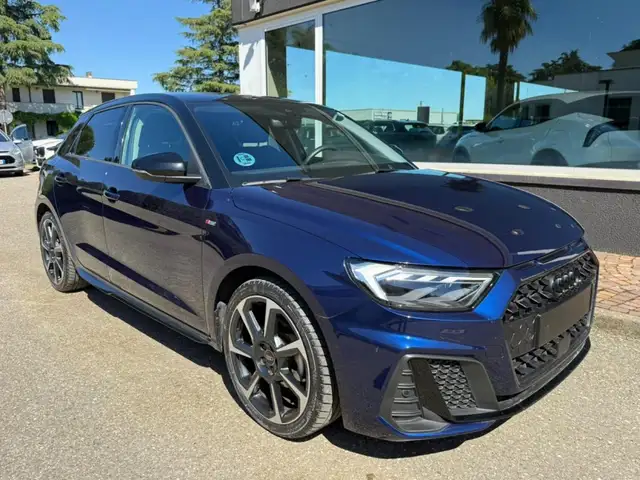 Audi A1 view 4