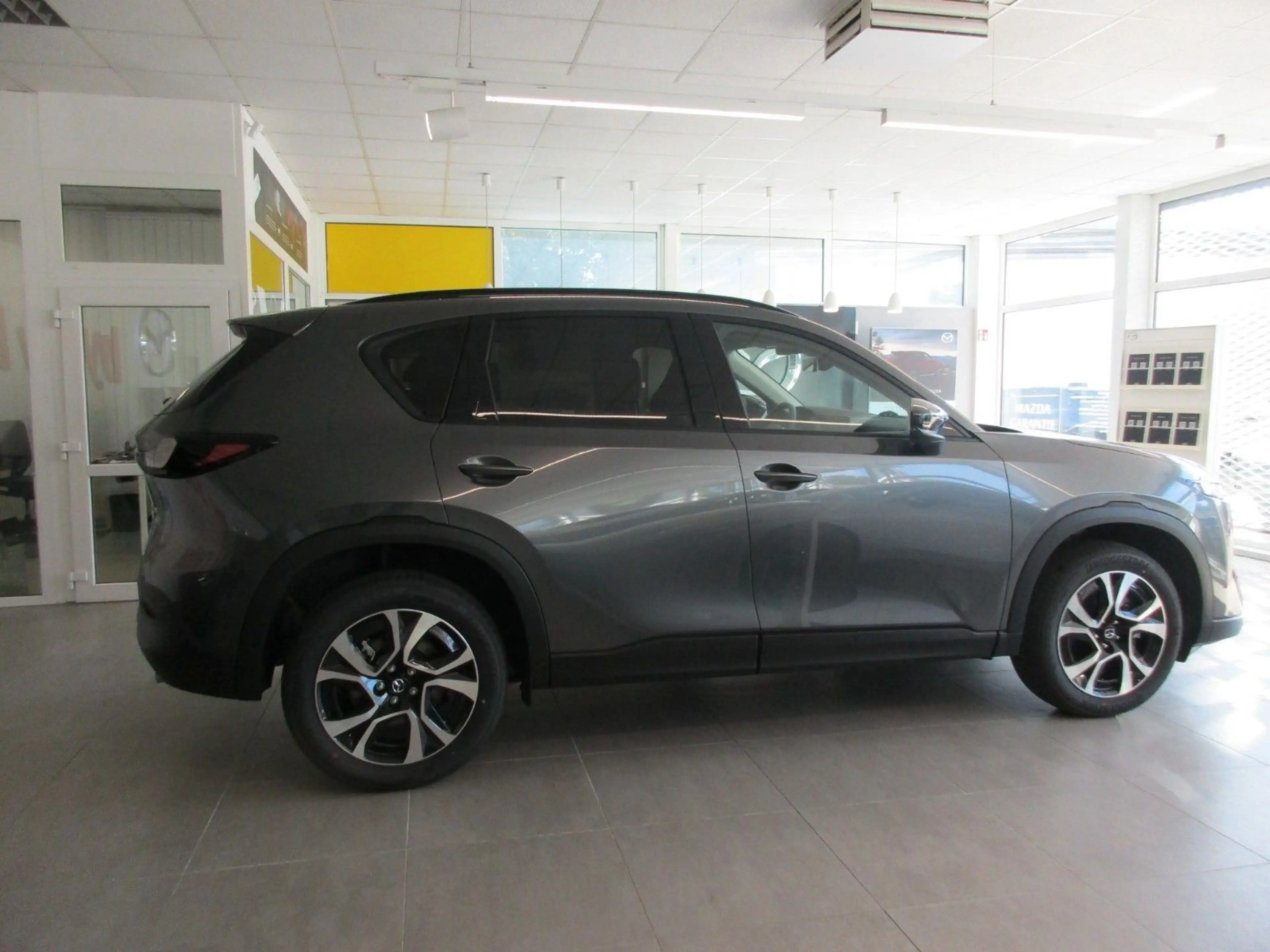 Mazda CX-5 e-Skyactive-G 141 FWD Centre-Line — photo 3