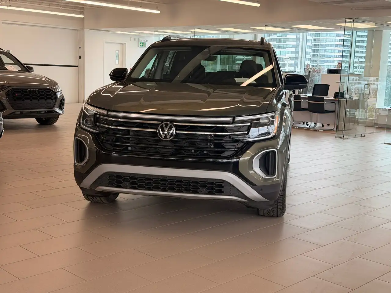 Volkswagen Atlas снимка Volkswagen Atlas