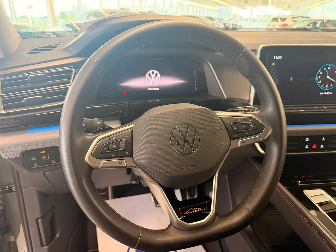 Volkswagen Atlas снимка Volkswagen Atlas