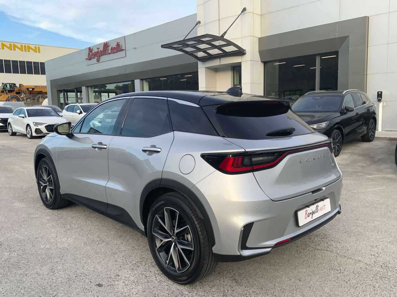 Lexus LBX LBX Hybrid 4WD Cool