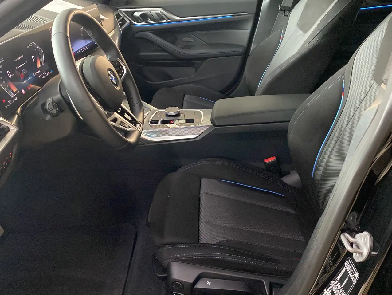 BMW 430 i xDrive M Sport*HeadUp*Glasdach* 7