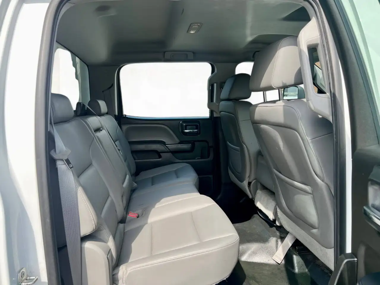 GMC Sierra 3500HD снимка GMC Sierra 3500HD