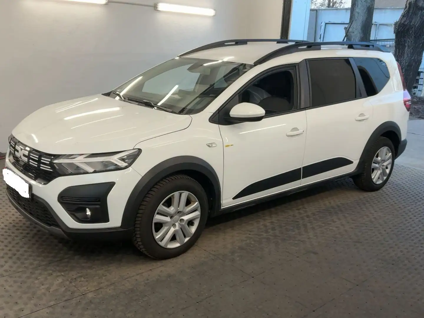 Dacia Jogger 1.0 TCe 100 ECO-G Expression, 1.Hand Weiß - 1