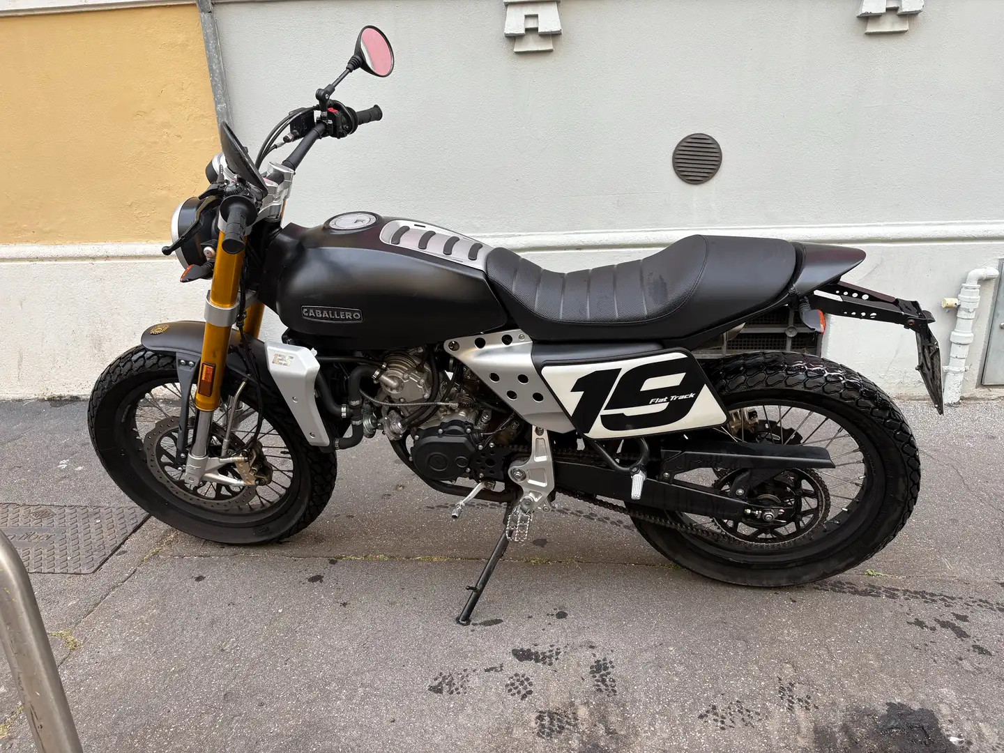 Fantic Caballero 125 Flat Track Negru - 1