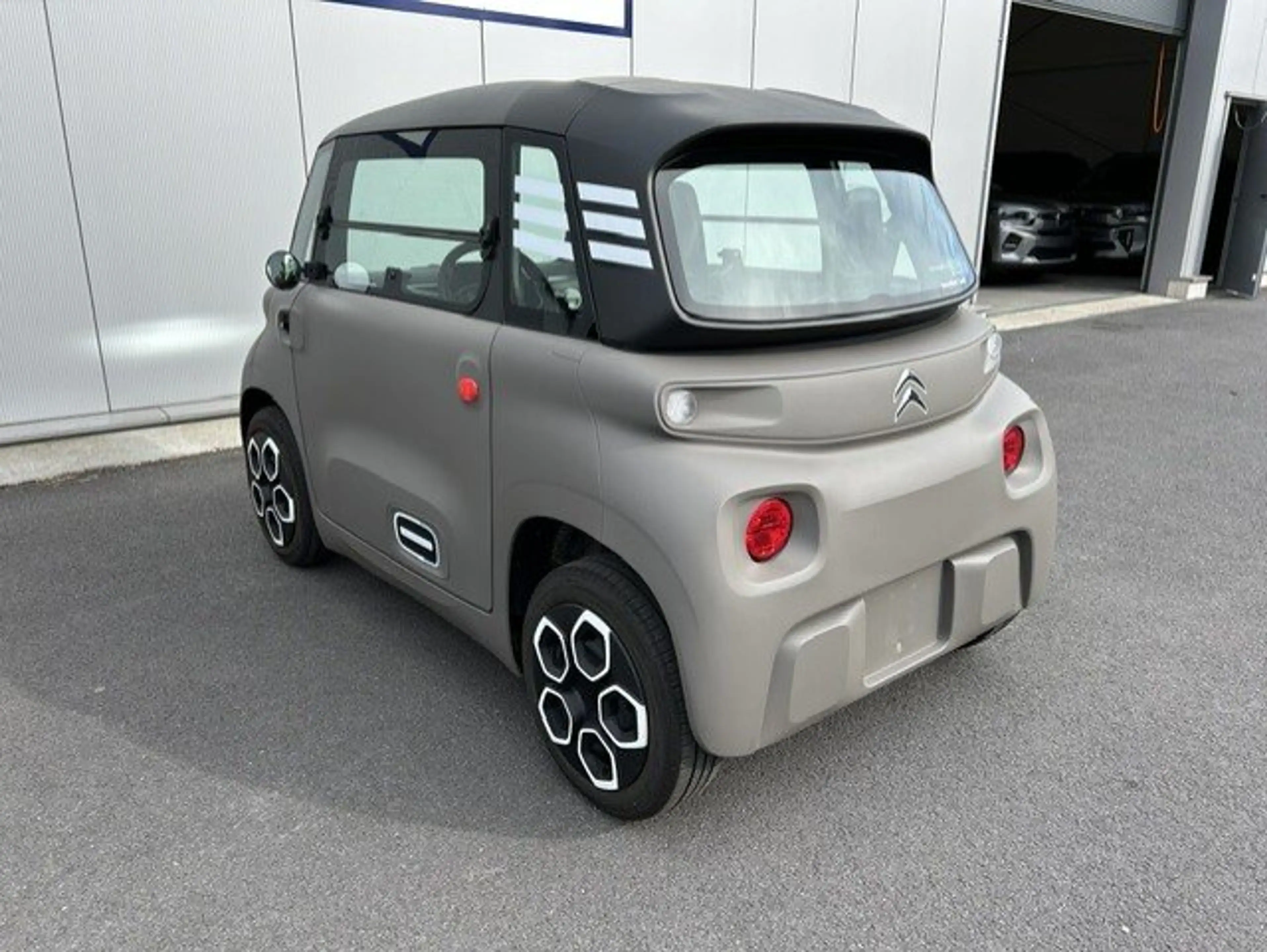 Citroen Ami Orange — photo 6